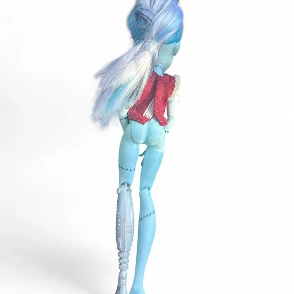 Monster High doll (2021), Frankie Stein